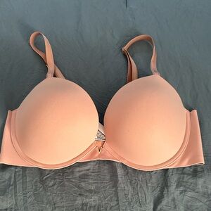 Full coverage bra